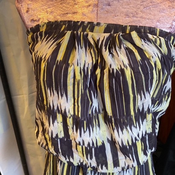 CACHE gray and yellow tube tunic top - Picture 2 of 4